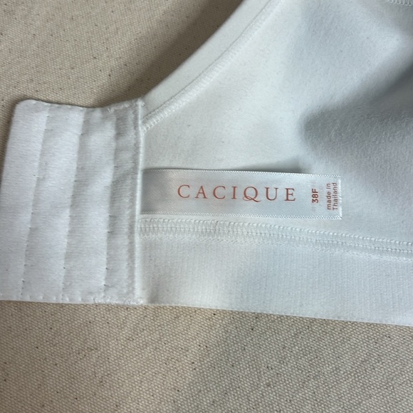 Cacique White Lace Full Coverage Bra - Picture 5 of 6